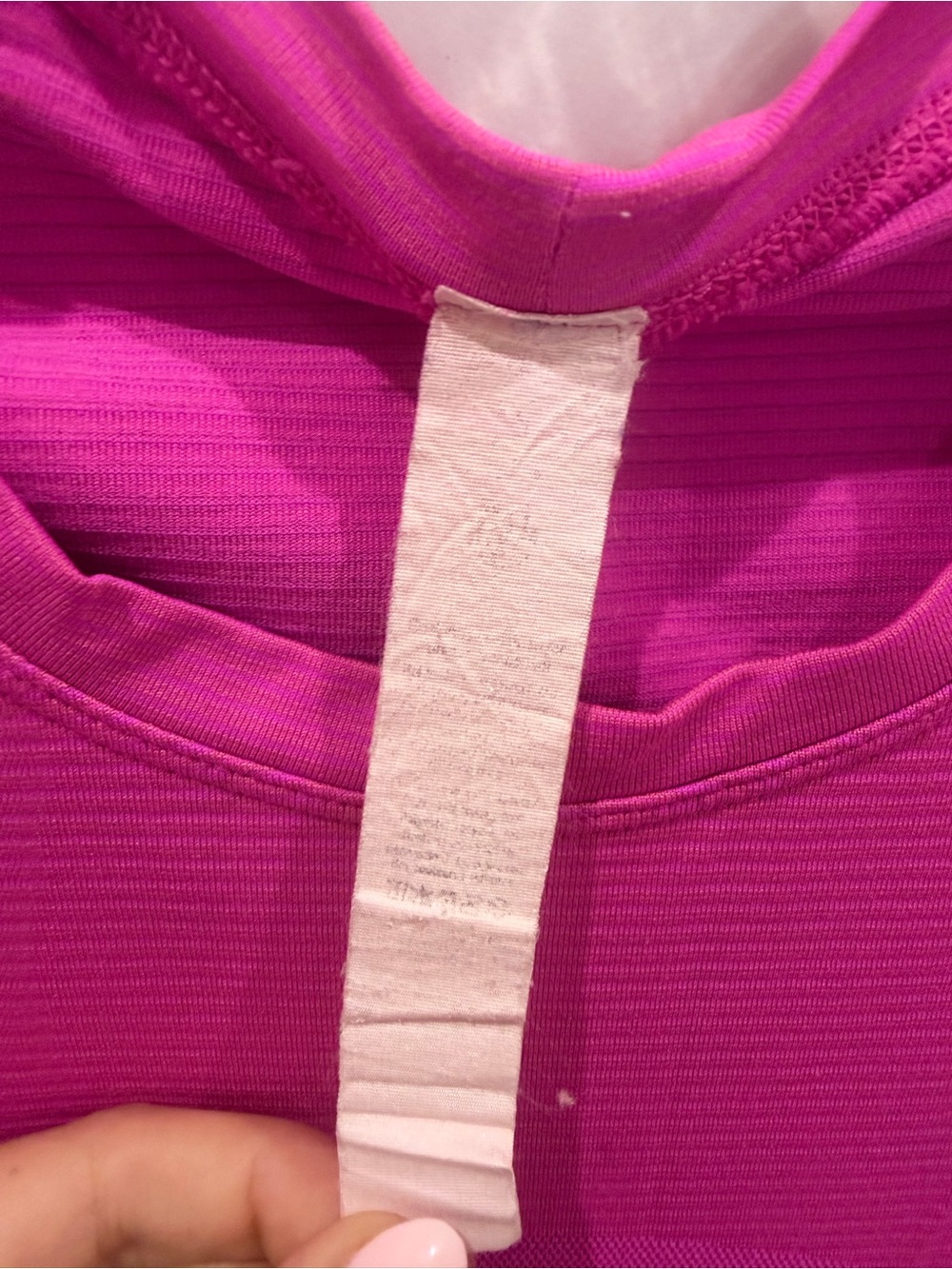 lululemon athletica Women's Short Sleeve Active Tee - Magenta - Picture 3 of 3